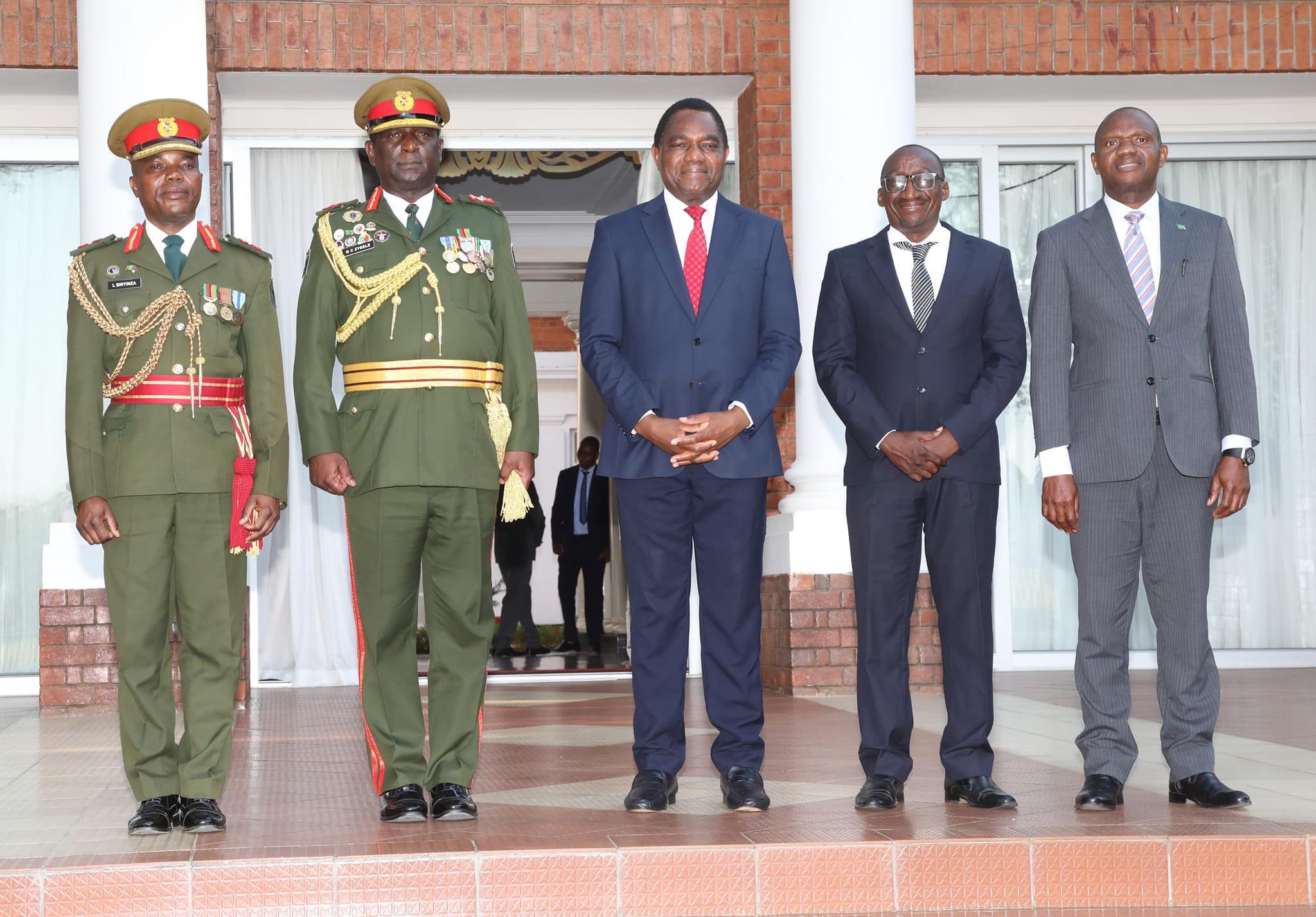 Präsident Hichilema ernennt neuen Armeechef und weitere hochrangige Beamte